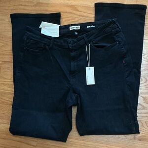 Warp + Weft Denver Slim Bootcut Blacksky Denim